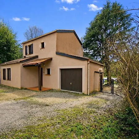 Maison Climatisee Avec Piscine Privee Et Jardin 度假居